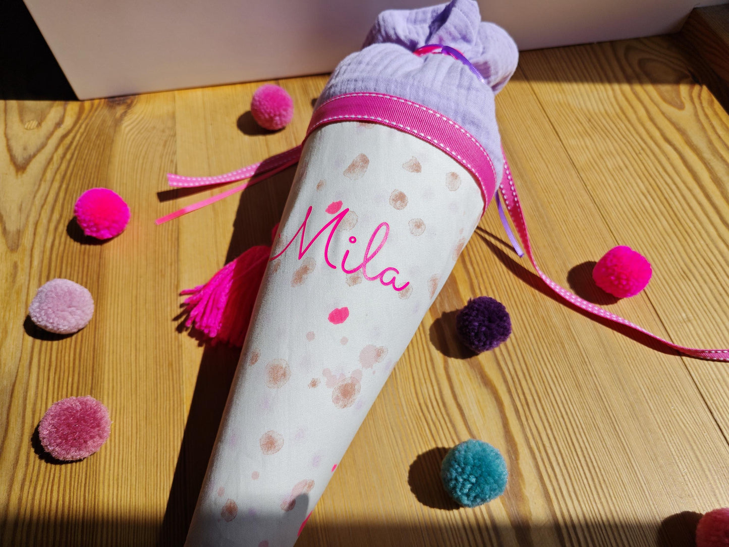 Geschwisterschultüte, Zuckertüte, Trosttüte flieder creme Kiga Start 35cm Schulanfang Einschulung neon pink mit Name Mädchen MillaLouise